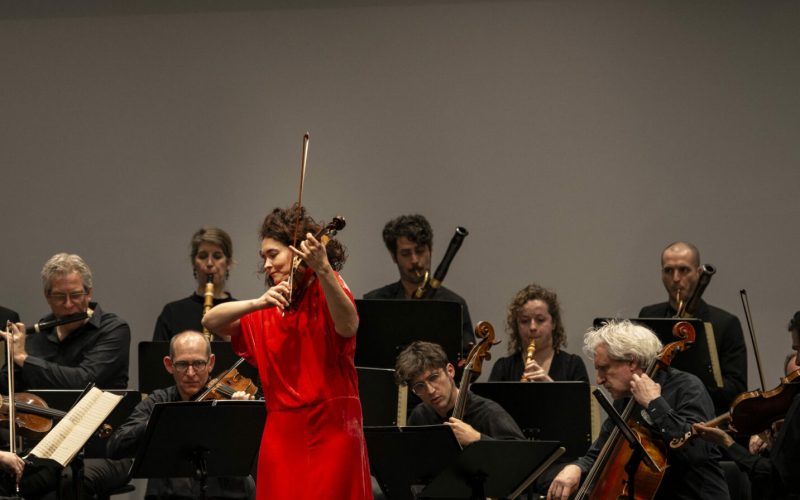 Alena Baeva plays Beethoven's first violin concerto